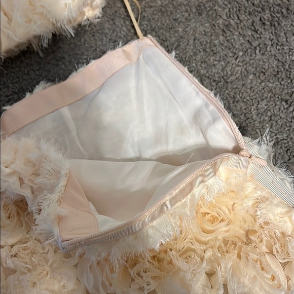 Zara Floral Cream Two-Piece Set - Picture 3 of 7